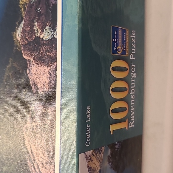 Ravensburger Puzzle Crater Lake - Picture 2 of 2
